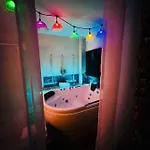 Jacuzzi