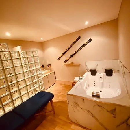 Apartahotel Jacuzzi París