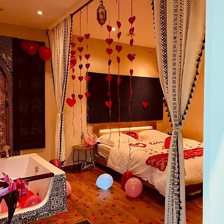 Jacuzzi Aparthotel Paříž