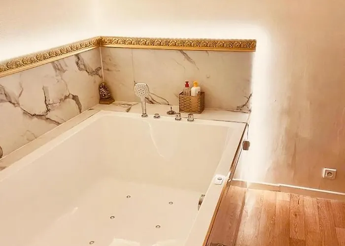 Jacuzzi